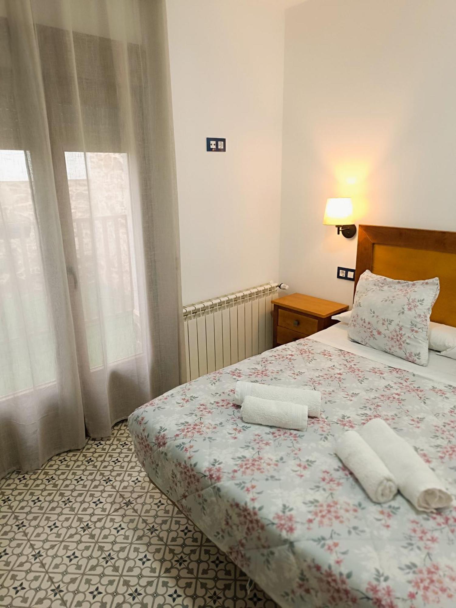 Al-Qazeres Suites Caceres Luaran gambar